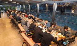 Artvin Valisi Ergün, İl Özel İdaresi Personeliyle İftarda Buluştu