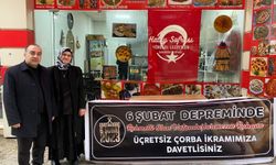 Ordu'da afetzede aile depremlerin yıl dönümünde çorba dağıttı