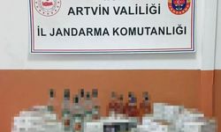 Şavşat'ta Kaçak Sigara ve İçki Ele Geçirildi