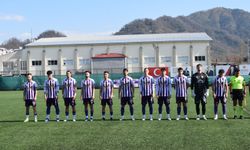 Alt Sıralardan Çıkış Arayan Hopaspor