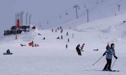 Palandöken bayramda cıvıl cıvıl