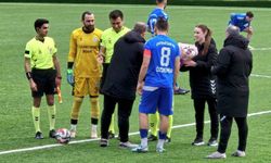 Trabzon'da kadın hakemlere 8 Mart jesti