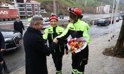 Hayat Kurtaran Ellerden 8 Mart Mesajı