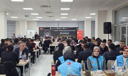 Üniversiteli Gençler İftar Sofrasında Buluştu