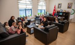 Kampüs Akademi Öğrencilerinden Bayram Ziyareti
