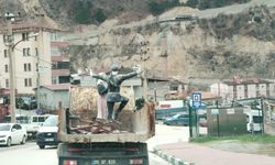 Heykel Tartışmasına Esprili Yanıt