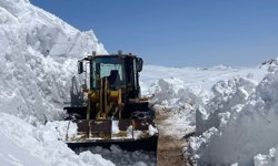 2443 rakımda kar mesaisi