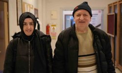 56 yaşında okuma-yazma öğrenen baba ile kızının azmi