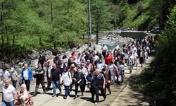 Mençuna Yürüyüşü Coşkuyla Gerçekleştirildi