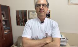 Prof. Dr. Şener'den 'susuzluk yalancı enfeksiyona neden oluyor' uyarısı: