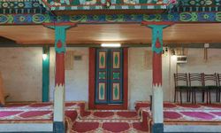 175 Yıllık Ahşap Cami Babadan Oğula Korunuyor