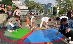 Hopa'da Barışın İzleri Boyandı
