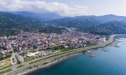 Arhavi’de 16 Yaşındaki İki Genç Darp Edildi