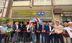 Kültür Sokak’ta Mini Carrefour Açıldı
