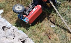 Otomobil ile çarpışan traktörün sürücüsü öldü