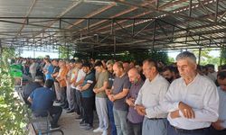 Silahlı saldırıda ölen 3 kişinin cenazeleri toprağa verildi