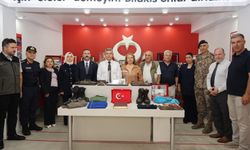 Artvin Valisi Ergün, 15 Temmuz Şehitleri Acar ve İnce'nin Ailelerini Ziyaret Etti