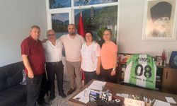 Bursa'nın sevilen Artvinli iş insanı Şatır'a Artvinspor'dan Ziyaret