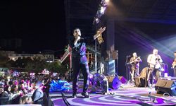 22. Hopa Kültür Sanat ve Deniz Festivali’nde Selçuk Balcı Coşkusu
