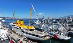 Atatürk'ün manevi mirası TCG Savarona, ziyaretçilerini duygulandırıyor