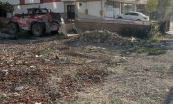 Boş araziye inşaat atığı döken kişiye 20 bin lira ceza uygulandı