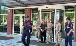 Komşusunun evini ateşe verip tabancayla 1 kişiyi öldüren 4 kişiyi de yaralayan zanlı tutuklandı