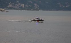 Rize'de denize giren kardeşlerden biri boğuldu, diğeri kayboldu