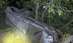 Uçuruma yuvarlanan araçtaki 4 kişi öldü, 5 kişi yaralandı