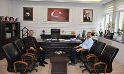 Eski Artvin Milli Eğitim Müdürü Acar’dan Şahin’e ziyaret