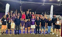 Hopa’da Plaj Voleybolu Heyecanı Sona Erdi