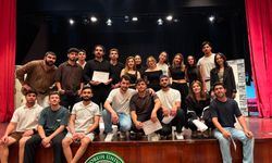 AÇÜ Tiyatro Topluluğu Yeni Yeteneklerini Arıyor