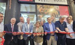 Yeni Parti Borçka İlçe Başkanlığı Kapılarını Açtı