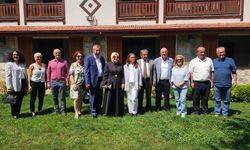 ARTVİNLİLER HİZMET VAKFI’NDAN EĞİTİME TAM DESTEK