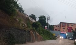 Artvin’de Sağanak Yağış Hayatı Felç Etti