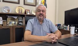 Ağır okul çantaları çocuklarda duruş bozukluğu ve kas ağrılarına yol açabilir