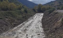 Samsun'da taşkın riskini azaltmak için dere yatakları temizleniyor