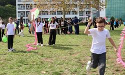 Trabzon'da Gazzeli çocuklar için gökyüzüne uçurtma bırakıldı