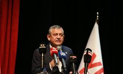 Yeni Parti Genel Başkanı Özel, Balıkesir'de partisinin ön seçiminde konuştu:
