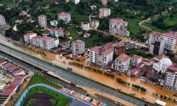 Rize'nin İyidere ilçesinde selin ortaya çıkardığı manzara havadan görüntülendi