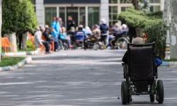 Artan yaşlı nüfus için 'uzun dönemli bakım sigortası' devreye alınacak