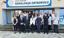Kemalpaşa Kaymakamı Ayşe Karaca Nas’tan Okullara Ziyaret