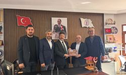 Yiğiner Artvin’de, TSO Heyetiyle Buluştu