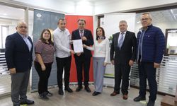 Meclisin Tamamının Oyunu Aldı