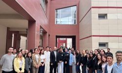 Üniversitede Topluluk Standları Ziyaret Edildi