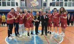 Voleybolun Şampiyonu İl Millî Eğitim Müdürlüğü