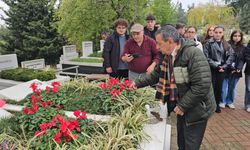 İsmet Acar’ın Mezarına Artvin Toprağı Serptiler