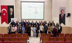 AÇÜ’de “Türkiye’nin Ortadoğu’daki Rolü” Konferansı