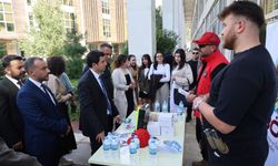 AÇÜ’de Öğrenciler Topluluklarla Buluştu