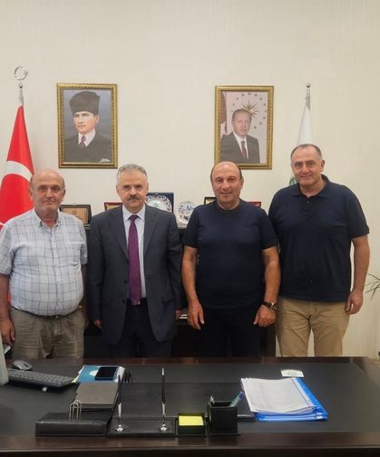 Yusufeli Esnaf Odası’ndan Rektör Yardımcısı Sözbilir’e Ziyaret