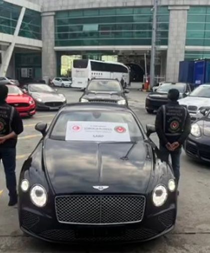 65 Lüks Araca El Konuldu: 22 Gözaltı